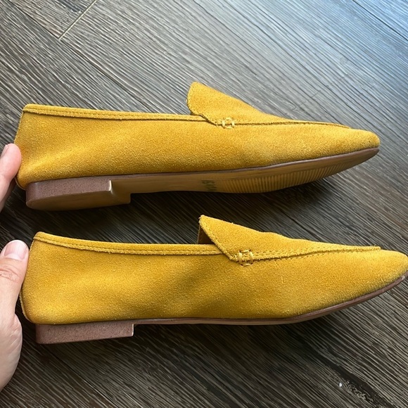 🍋 Real suede slip on loafers beautiful mustard yellow size 6.5 - Picture 4 of 13